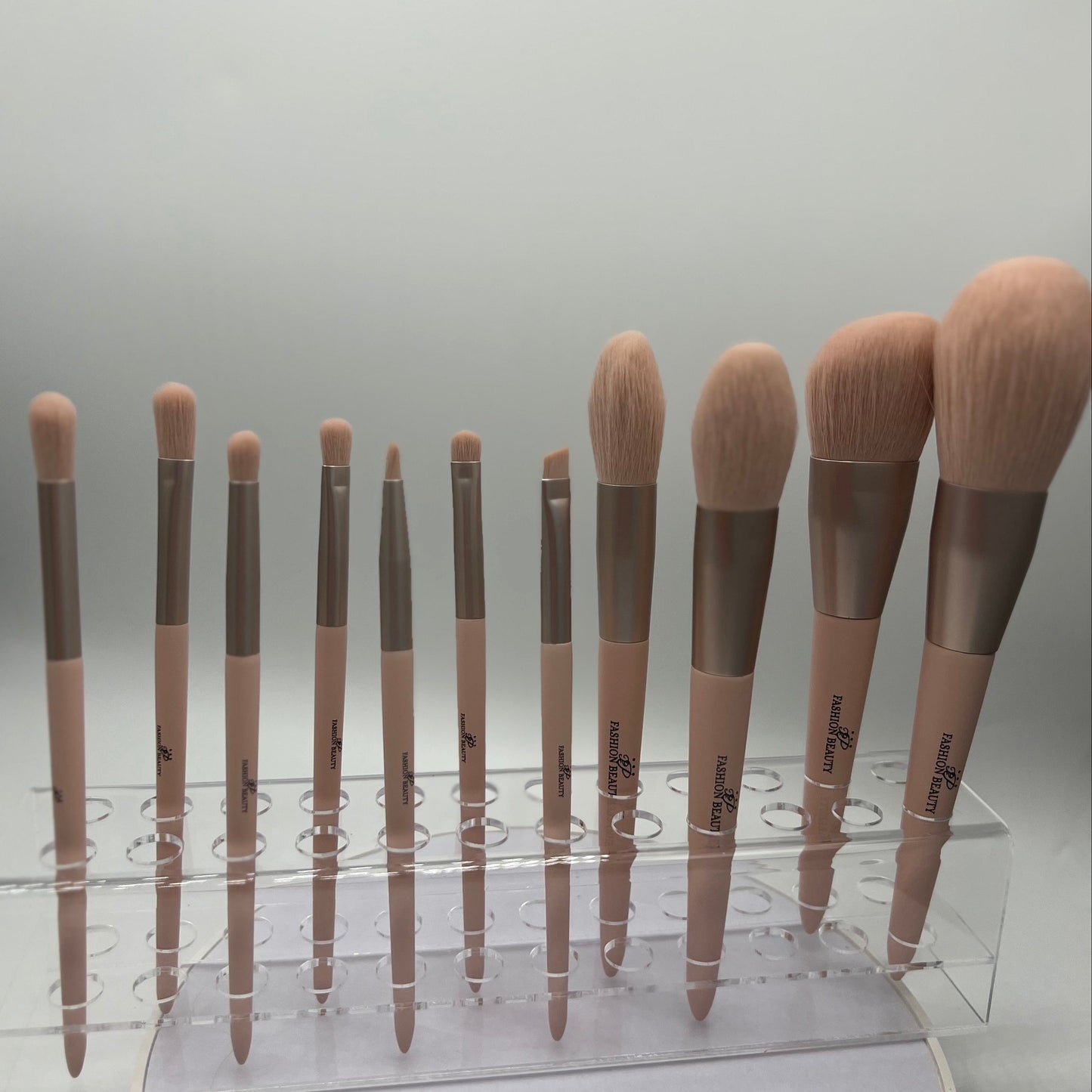 Professional Makeup Brush Set – 11-Piece Soft Synthetic Makeup Brushes for Foundation, Powder, Blush, Concealer & Eyeshadow | PP Fashion Beauty
