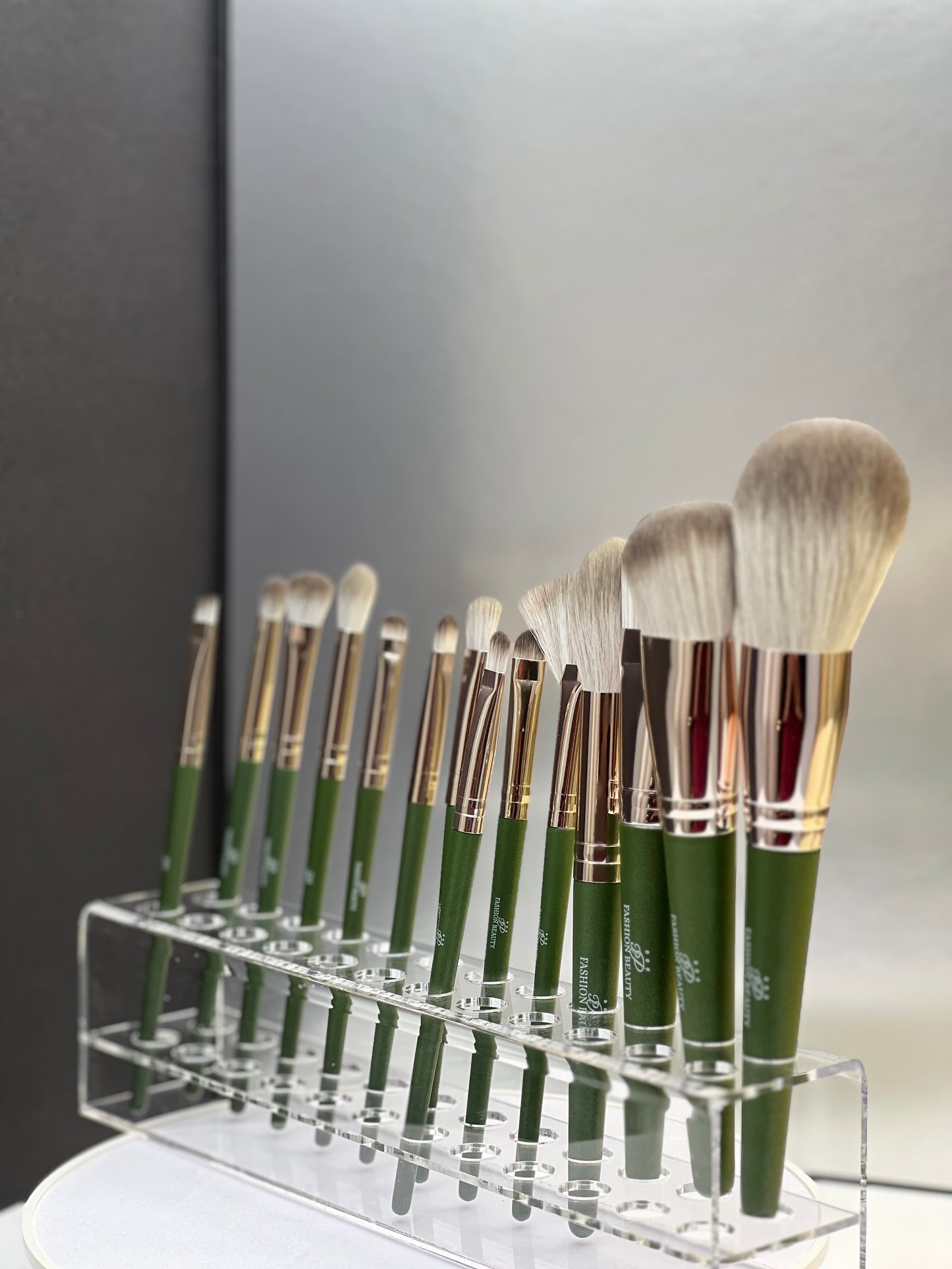 Velvet Collection | 14 Brochas Profesionales Veganas Premium