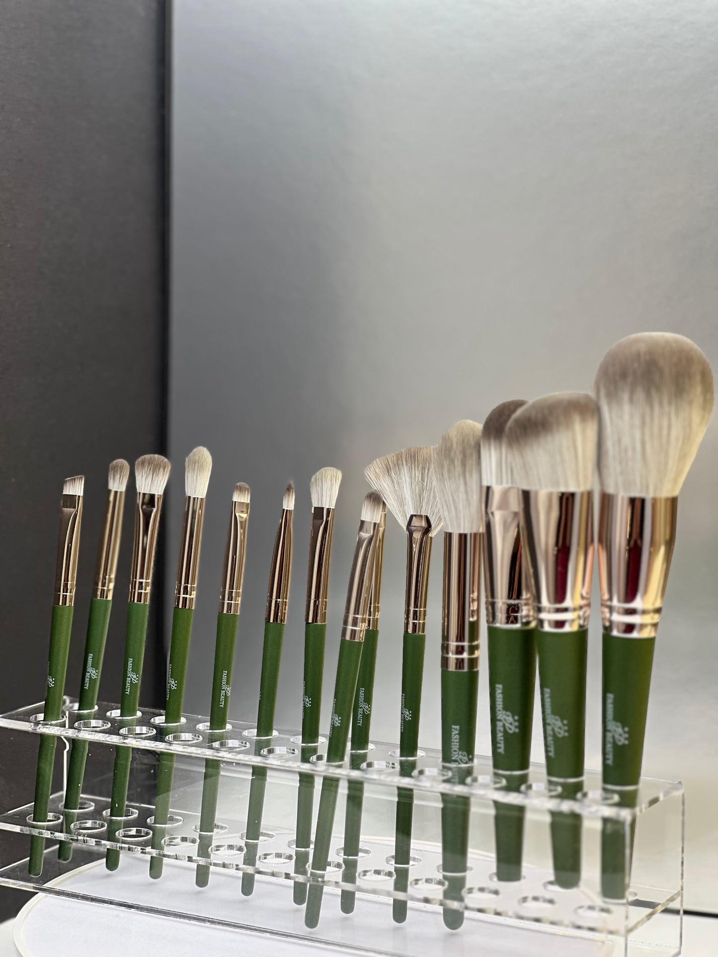 Velvet Collection | 14 Brochas Profesionales Veganas Premium